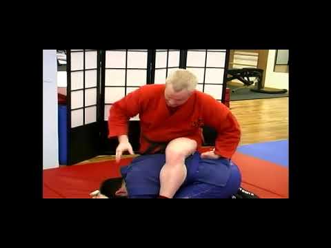 The Rolling Arm Bar Move in Sambo Martial Arts