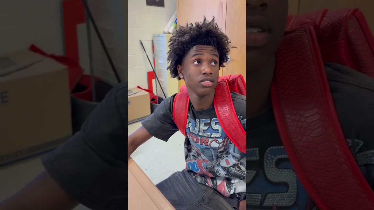 When a student gets CLOWNED for being on food stamps!