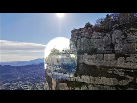 il Salto dei Granatieri. Monte Cengio. Drone in 4K. 28 Marzo 2023
