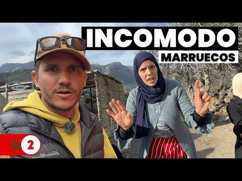 😱 This is the MYSTERIOUS blue city in Morocco 🇲🇦 Ep.2 [Chefchaoeun]