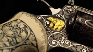 Elvis Presley: Revolvers of the King