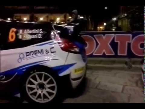 Rally Aci Como 2016, il rombo dei motori in piazza Cavour