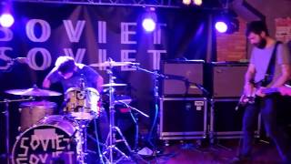 Soviet Soviet - No Lesson (live in Madrid sala Rockola)