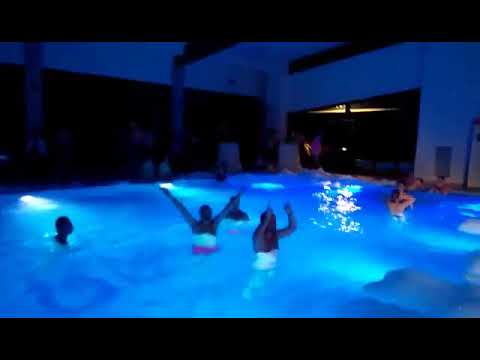 Pool Party - Dacii Liberi Spa