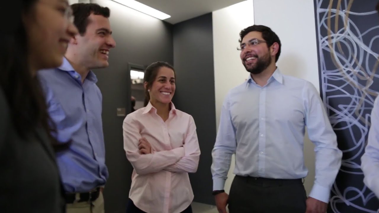 MBA Student Simon Weinstein: Collaborating and social impact at Chicago Booth