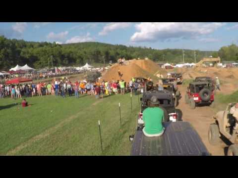 Sheriffs JeepFest 2016    Police Car Crush 3