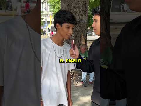Quién es mejor Dios o el Diablo #dios #diablo #entrevista #encuesta