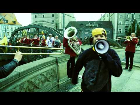 RAPocztówka Feat. Rapsusklei - Manifest (Rebel Babel)