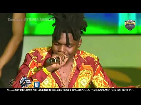 #AFRIMA2017 Choc City's Qritiqal performs at AFRIMA