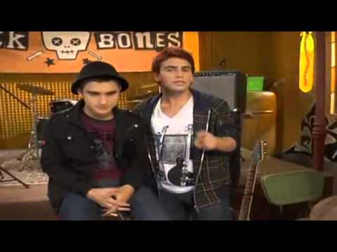 Peter Punk: Lección de Guitarra "Superrealidad"