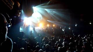 Seesaw - Groundation