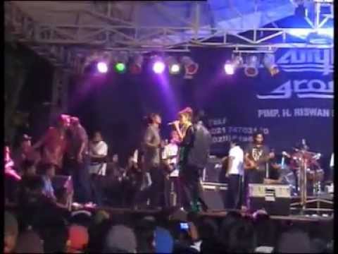 Download Dangdut Familys Kepastian Mp3 dan Mp4 Terlengkap Gratis