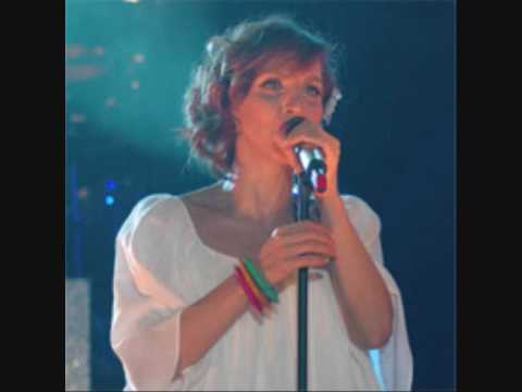 SERTAB ERNER YENİ ŞARKI BU BÖYLE