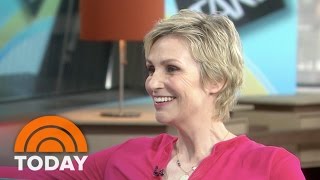 Jane Lynch Returns To Hollywood Game Night | TODAY