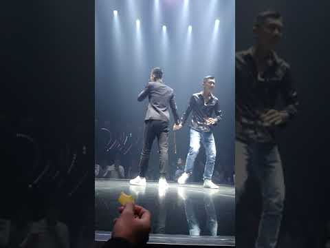 Hoa vinh tại bar oasis quảng ngãi