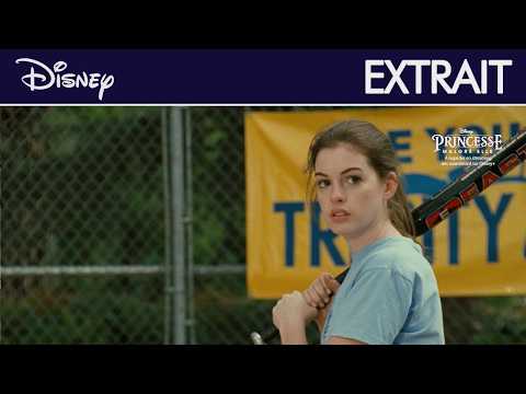 Mia réussit un home run ? ⚾ | Princesse malgré elle @disneyfr