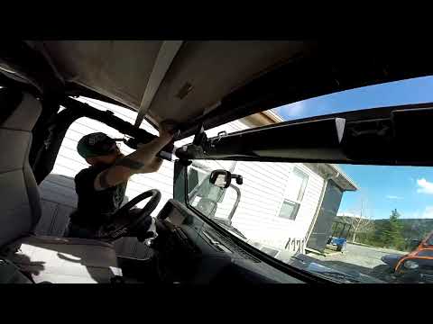How to remove hard top and install softtop on a 2003 TJ Wrangler
