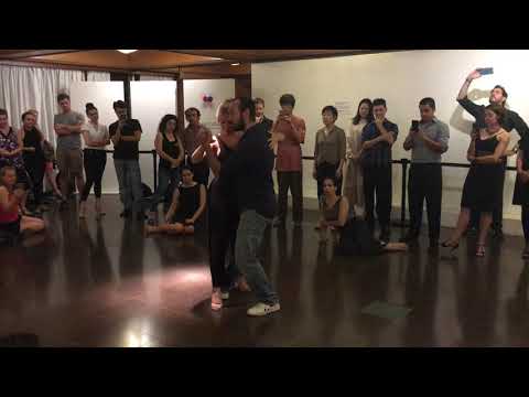 Noelia Hurtado y Pablo Rodríguez Class Demonstration