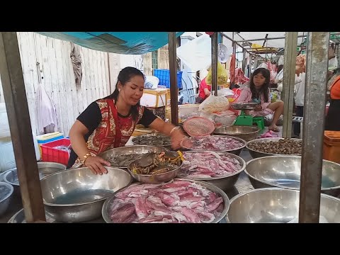 Cambodian Street Food View - Phnom Penh Market Food - Amazing Food Tour