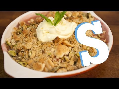 Peach & Pistachio Crumble Recipe - SORTED