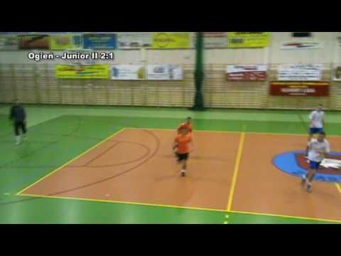 23.01.2011r Ogień w Szopie -  Junior II Zbąszynek 14:3 (5:2)