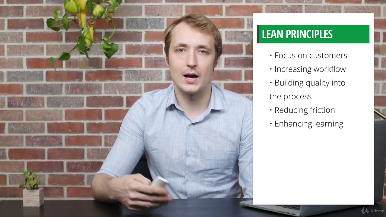 Lean Management: Reduce waste and boost efficiency : Principles of the lean philosophy