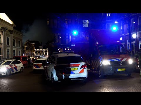 [Primeur] Woningen ONTRUIMD vanwege ZEER GROTE BRAND binnenstad Leeuwarden, hulpdiensten met SPOED