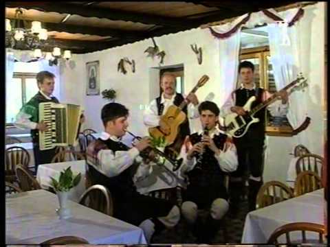 Ans. Vesna & Irena Vrčkovnik - Vse najboljše draga mati