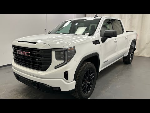 2026 GMC Sierra 1500 Crew Cab Short Box 4-Wheel Drive Elevation in White for sale at Davis GMC Buick Lethbridge in Lethbridge, AB