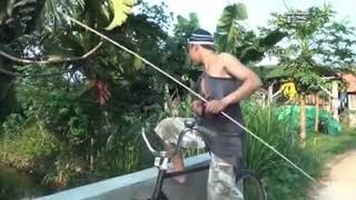 Download lagu Cerita kehidupan ,, mancing emosi .. Agus kotak mp3