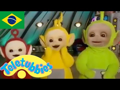 ☆ Teletubbies em Português Brasil ☆ - 325 - Walking The Dog - Episódios Completos
