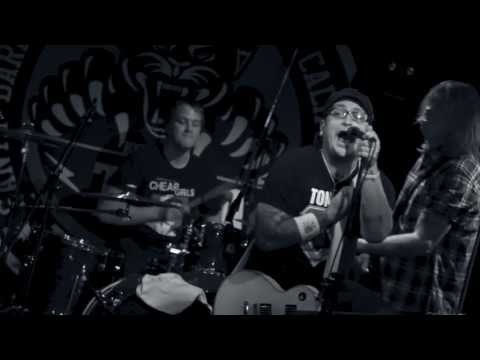 Versus The World - She Sang The Blues (Official Video) - Concrete Jungle Records