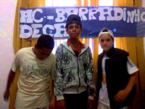 Mc Deca dr , barradinho , batatão sp com Jessyca e gabi ( funk pede paz . )