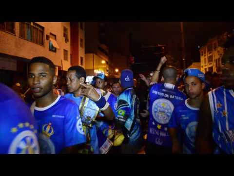 Vila Isabel 2017 - Por dentro da bateria