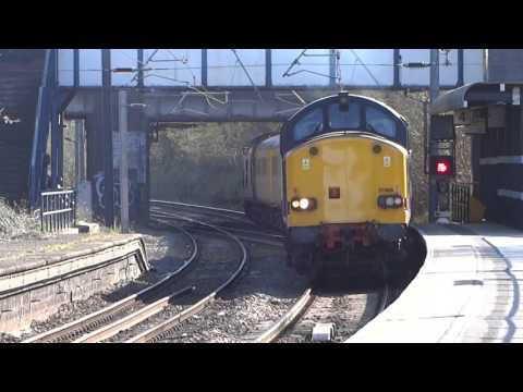 1Z22 Top and Tail Tractors DRS 37609 & 37612