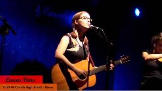Laura Veirs - Through December - Circolo degli Artisti 04-02-11 Roma (GLasstudios71)