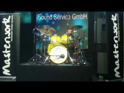 Masterworks Cymbals präsentiert Hux Nettermalm / Musikmesse 2012 /Zugabe @ Sound Service TV