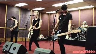 Fly Away Lyrics Spanish Translation