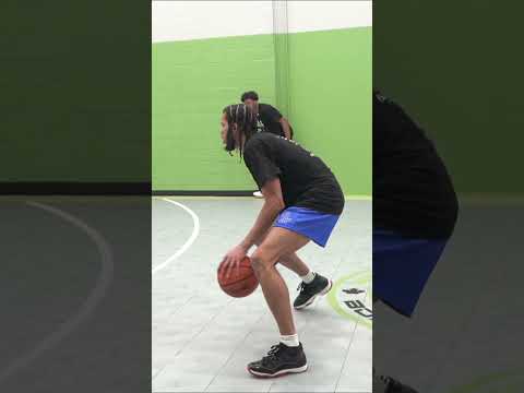 5 Straight Buckets is CRAZY. Could never be me on defense lol