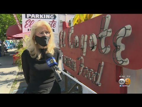 O icônico restaurante El Coyote de Fairfax oferecerá prato de taco de 90 centavos e pizza para o 90º aniversário