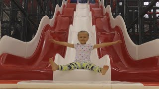 Yaroslava Jumps & Plays At The Fun Indoor Playground | New Video Vlog For Children