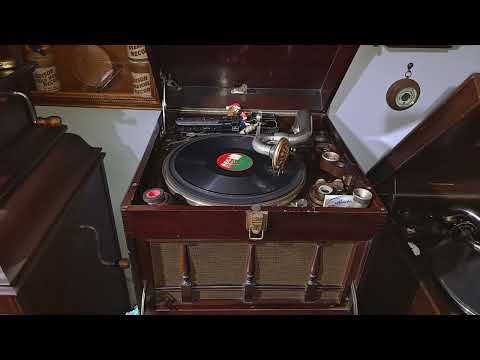 When Tomorrow Comes. The Broadway Bandits. Regal Zonophone 78rpm Record from the 1930s. HMV 113a