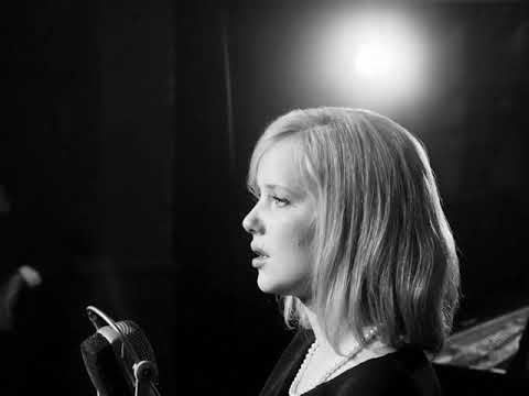 Joanna Kulig - Dwa Serduszka song scene (Zimna wojna, Cold War, Холодная война)