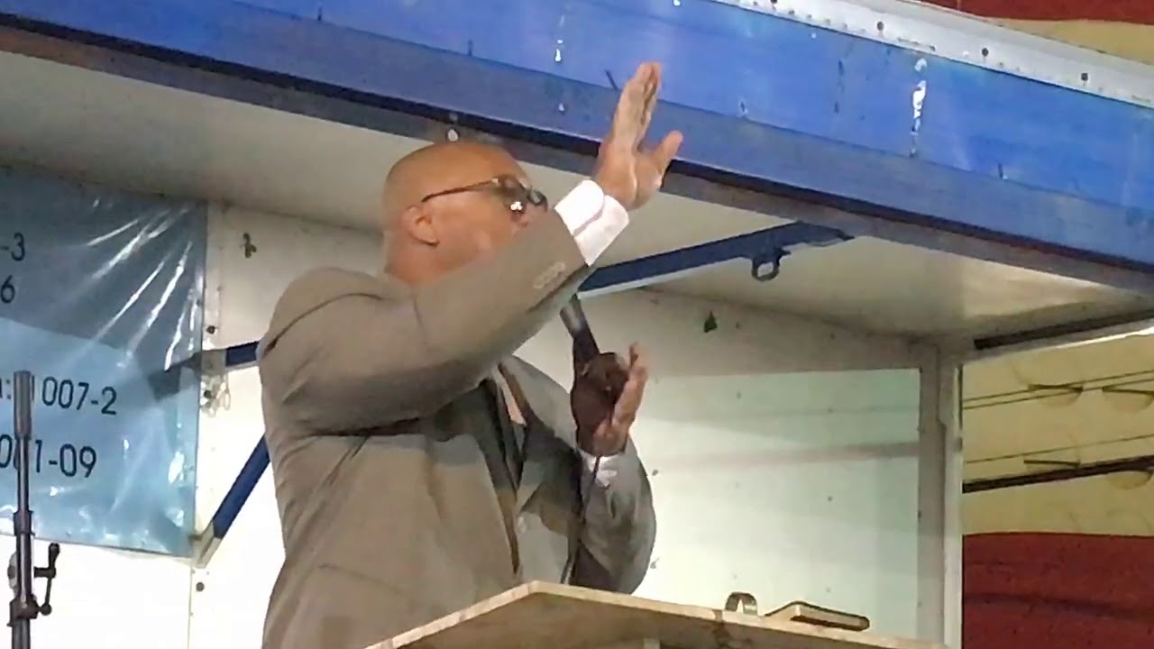 Pastor Robson Viana - Centennial Crusade of the Assembly of God in Mamanguape (02/17/2019)