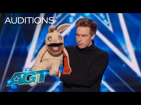 Hilarity Ensues When This Ventriloquist Takes the Stage