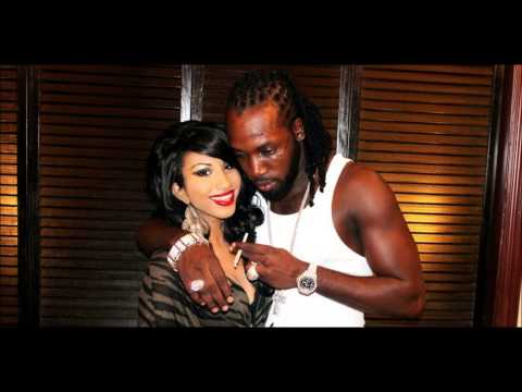 download lagu mp3 mp4 Bodylook, download lagu Bodylook gratis, unduh video klip Bodylook