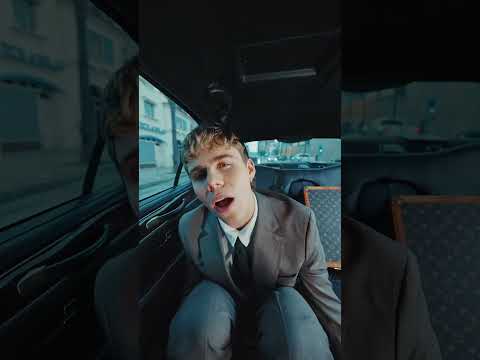 “HOW DOES IT FEEL?” it’s time… 😈