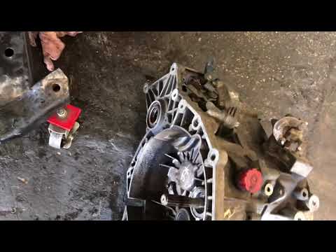how to change the clutch on a 03 saturn ion