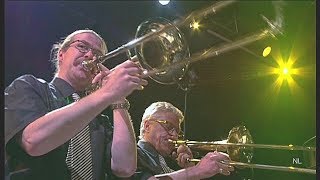 JAMES LAST - Medley: Besame Mucho / A Gay Ranchero / Volare