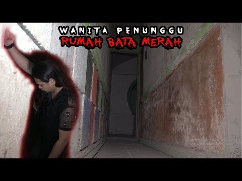 The Woman Who Guards the Red Brick House in Tangerang, Banten #JS